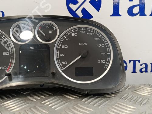 Instrument cluster PEUGEOT 307 SW (3H) 2.0 HDi 135 | BP18160810C47 