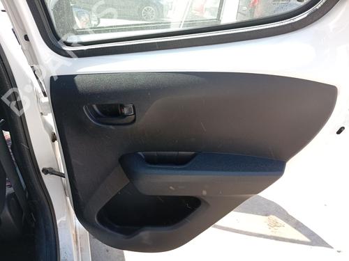 Høyre bakpanel Høyre bakpanel CITROËN C1 (PM_, PN_) 1.0 (68 hp) 36500736 36500736