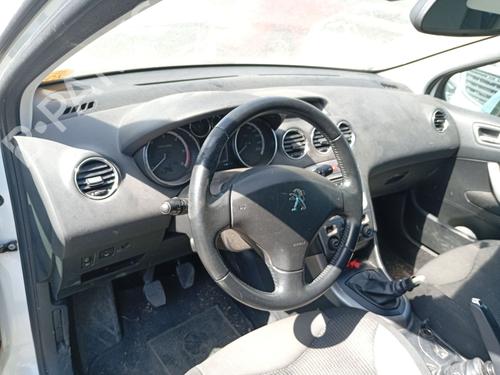 Used Fuse box Fuse box PEUGEOT 308 SW I (4E_, 4H_) 1.6 HDi (112 hp) 40255441 40255441