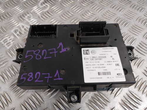 Fuse box JAGUAR S-TYPE II (X200) 3.0 V6 | BP27328770E1 
