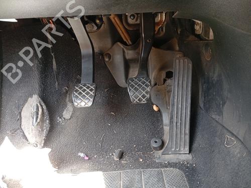 Used Clutch pedal Clutch pedal 37646240 37646240