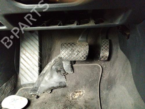 Used Break pedal Break pedal AUDI A4 B6 (8E2) 2.5 TDI quattro (180 hp) 39650423 39650423