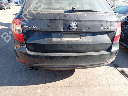 Used Rear bumper reinforcement Rear bumper reinforcement 38065799 38065799