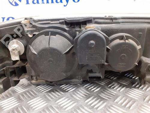 Left headlight RENAULT LAGUNA II Grandtour (KG0/1_)  | BP9431021C28 