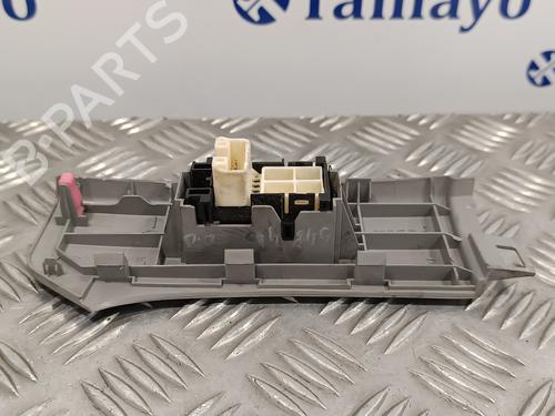 Right front window switch TOYOTA YARIS (_P9_) 1.4 D-4D (NLP90_, NLP90R) | BP16047383I26 
