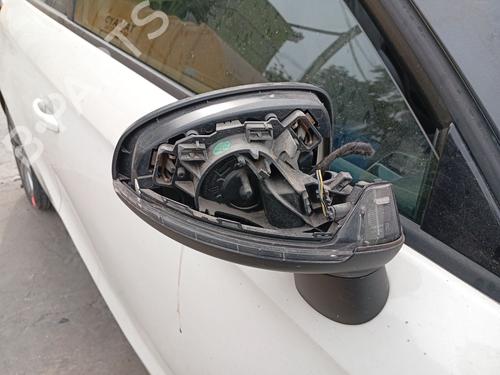 Used Right mirror Right mirror AUDI A1 (8X1, 8XK) 1.6 TDI (105 hp) 36406722 36406722