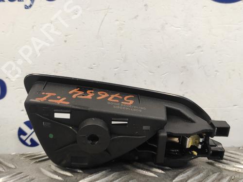 Venstre bak invendig håndtak RENAULT CLIO V (B7_)  | BP21053528I15 