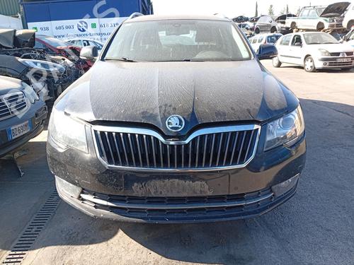 Used Front bumper reinforcement Front bumper reinforcement 38065798 38065798