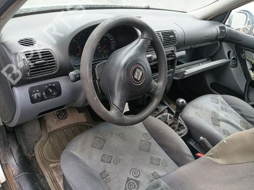 Left headlight SEAT LEON (1M1) 1.9 TDI | BP32091696C28 