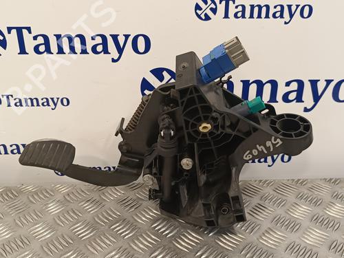 Used Clutch pedal RENAULT TRAFIC III Van (FG_) [2014-2025]  16727573