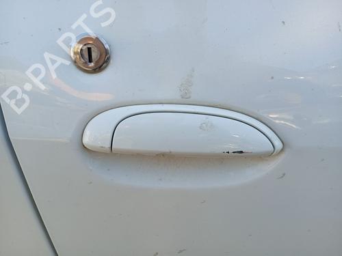 Used Front right exterior door handle Front right exterior door handle 37537761 37537761