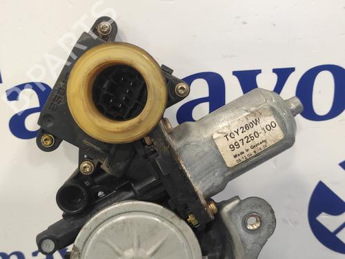 Rear right window mechanism TOYOTA COROLLA Verso (ZER_, ZZE12_, R1_) 1.8 (ZNR11_, ZNR11R) | BP16490599C25 