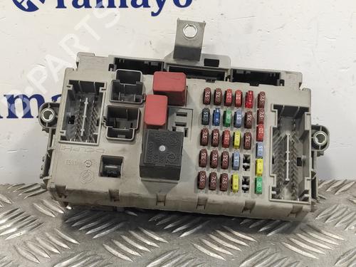Used Fuse box FIAT DUCATO Van (250_) [2006-2025]  19067414