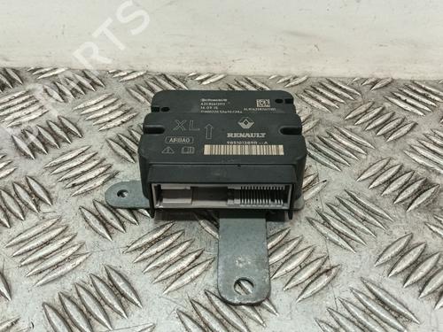 ecu-airbags-renault-clio-iv-bh_-2012-2013-2014-2015-2016-2017-2018-2019-2020-2021-34694268 main image