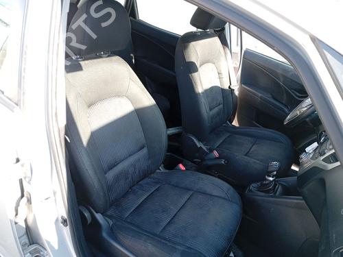 Right front seat HYUNDAI ix20 (JC) 1.4 | BP39723200C16 - Image 2