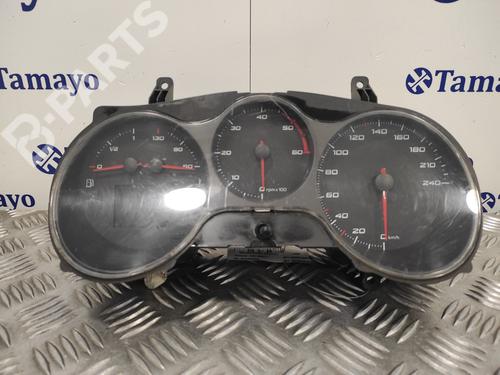 Cockpit SEAT ALTEA (5P1) 1.6 TDI (90 hp) 11415422