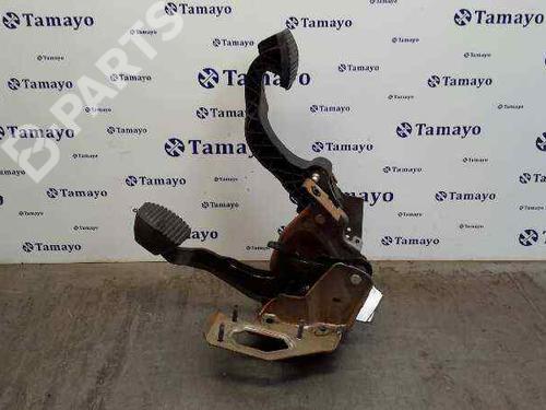 Used Clutch pedal PEUGEOT 208 I (CA_, CC_) [2012-2021]  8784338