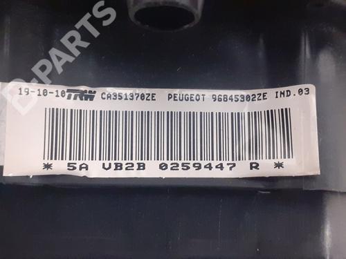 Driver airbag PEUGEOT 5008 (0U_, 0E_) 2.0 HDi 150 / BlueHDi 150 | BP7995076C9 