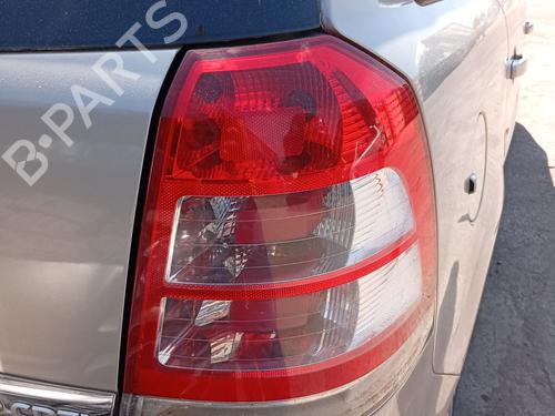 Rückleuchte Rechts für Rückleuchte Rechts OPEL ZAFIRA / ZAFIRA FAMILY B (A05) 1.9 CDTI (M75) (120 hp) 35962658 35962658