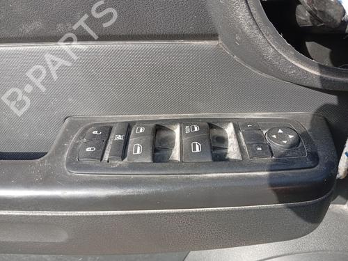 Used Left front window switch Left front window switch 37665042 37665042