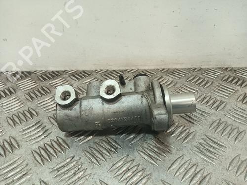 Brake master cylinder IVECO DAILY VI Van 35S18, 35C18, 40C18, 50C18, 60C18, 65C18, 70C18 | BP36034093M77 - Image 3