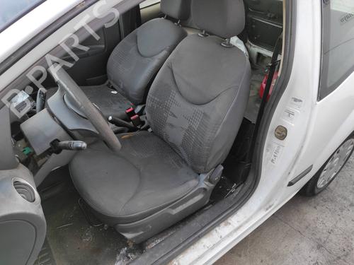 Fuse box CITROËN C2 (JM_) 1.4 HDi | BP15289198E1 