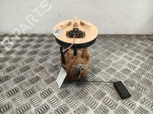 Used Fuel pump Fuel pump 38469517 38469517