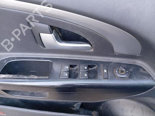 BP33718590I27 main image