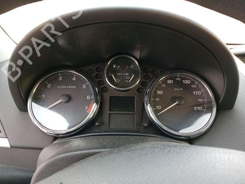 Used Instrument cluster Instrument cluster 39613890 39613890
