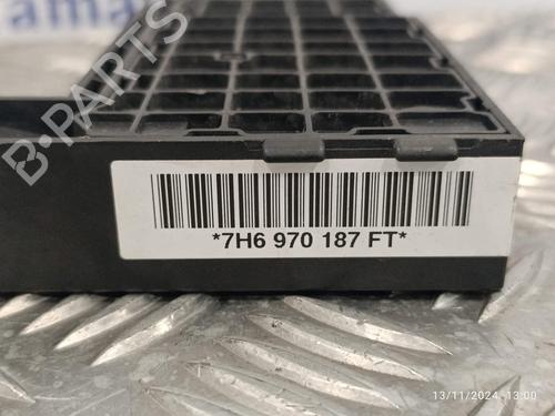 Fuse box VW TRANSPORTER T5 Van (7HA, 7HH, 7EA, 7EH) 2.5 TDI | BP21176449E1 