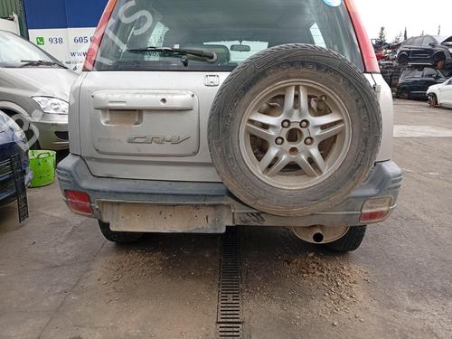Paragolpes trasero Paragolpes trasero HONDA CR-V I (RD) 2.0 16V 4WD (RD1, RD3) (128 hp) 35895885 35895885