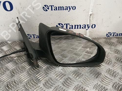 Used Right mirror TOYOTA YARIS (_P13_) 1.4 D (NLP130_, NLP130) (90 hp) 31581197
