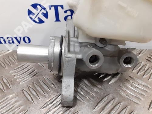 Brake master cylinder BMW 3 Touring (F31) 318 d | BP8323857M77 