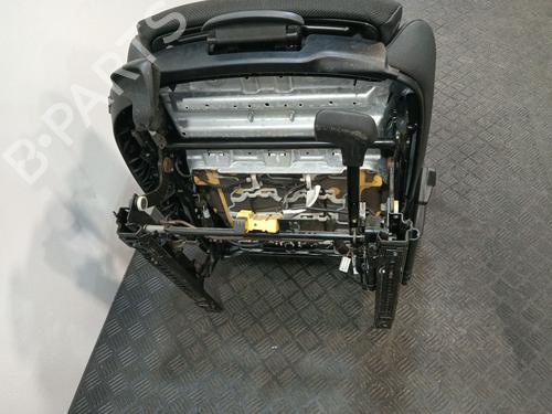 Right front seat BMW 1 (E81) 118 d | BP33273492C16  - Image 8