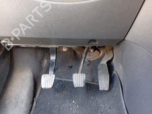 Pedal travão Pedal travão OPEL ZAFIRA / ZAFIRA FAMILY B (A05) 1.9 CDTI (M75) (120 hp) 35980688 35980688