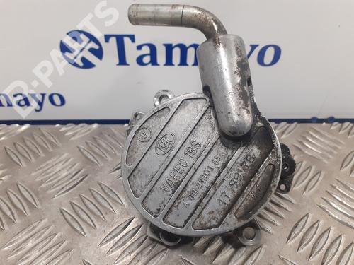 Used Vacuum pump MERCEDES-BENZ VITO Van (W638) 112 CDI 2.2 (638.094) (122 hp) 9552124