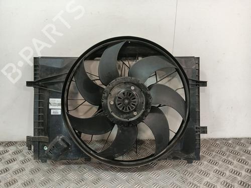 radiator-fan-mercedes-benz-c-class-w203-2000-2001-2002-2003-2004-2005-2006-2007-35776804 main image