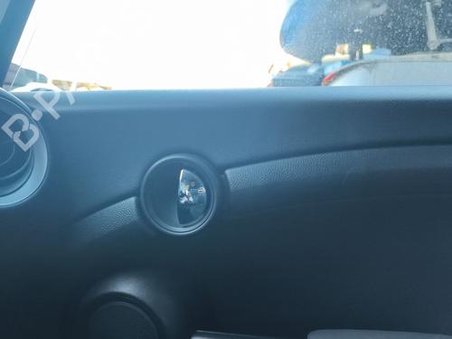 Used Front right interior door handle Front right interior door handle 39103768 39103768