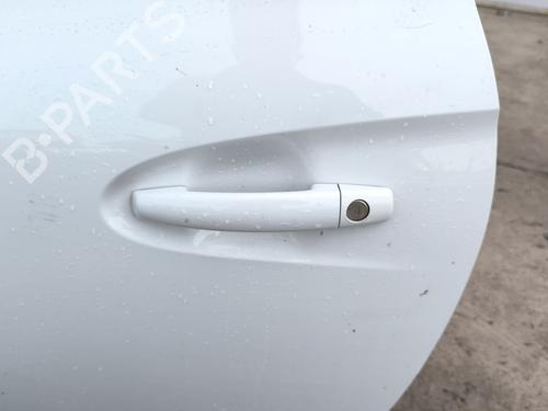 Used Front left exterior door handle Front left exterior door handle FORD ESCORT VI Turnier (GAL) 1.6 i 16V (90 hp) 40261176 40261176