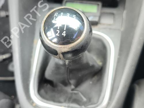 Used Gear lever Gear lever VW GOLF VI (5K1) 1.6 TDI (105 hp) 39512012 39512012