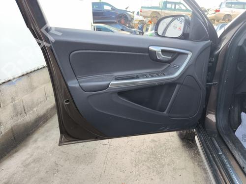 Used Front left window mechanism Front left window mechanism VOLVO V60 I Cross Country (157) D4 (190 hp) 39503817 39503817