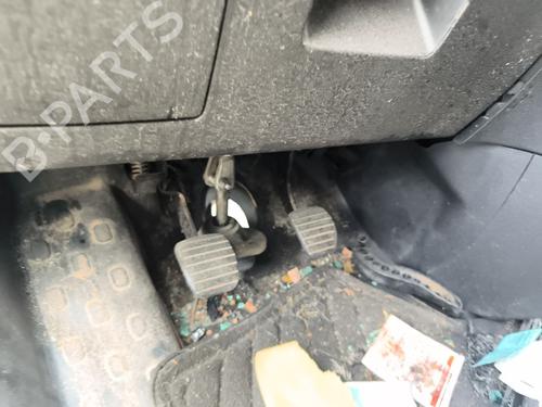 Used Pedal Pedal RENAULT TRAFIC III Bus (JG_) 1.6 dCi 115 (JGMD) (116 hp) 40184653 40184653