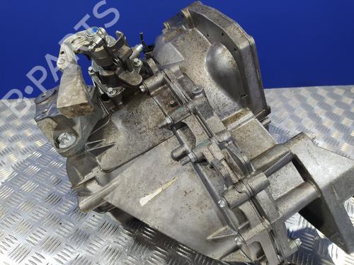 Gearbox OPEL VECTRA C (Z02)  | BP8215669M3 