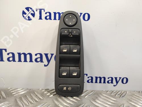 Used Left front window switch CITROËN C4 Grand Picasso I (UA_) [2006-2013]  15555653