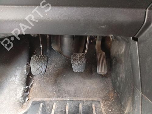 pedal-mazda-5-cr-2005-2006-2007-2008-2009-2010-36259977 main image