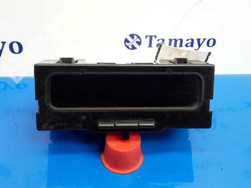 Used Display monitor RENAULT MEGANE II Estate (KM0/1_) [2003-2012]  6099229