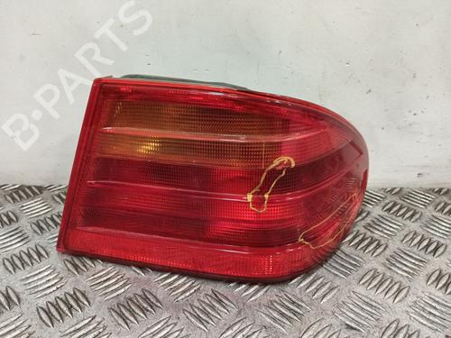 Used Right taillight Right taillight MERCEDES-BENZ E-CLASS (W210) E 280 (210.053) (193 hp) 35896012 35896012