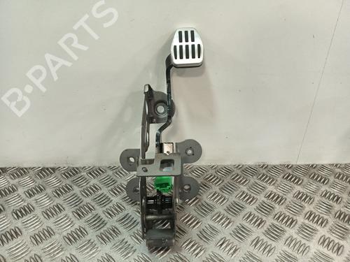 break-pedal-renault-megane-iv-hatchback-b9amn_-2015-34036956 main image