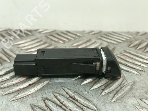 Warning switch VOLVO V40 Hatchback (525) D3 | BP33293062I22 - Image 4