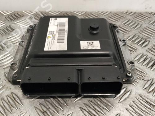 Used Engine control unit (ECU) Engine control unit (ECU) 37604140 37604140